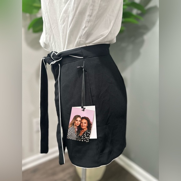 New Diane Von Furstenberg for Target Side Wrap Mini Skort black & white SMALL - Picture 3 of 11